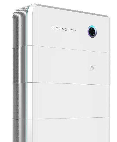 SigEnergy all in one – pionowy moduł magazynu energii z cyfrowym wyświetlaczem